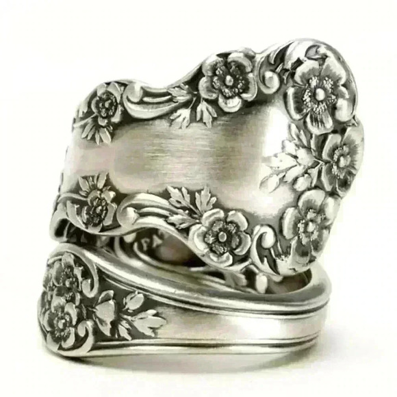 Jewelry - 🍁925 Silver Creative Plum Flower Shaped Ring, GPMB1565